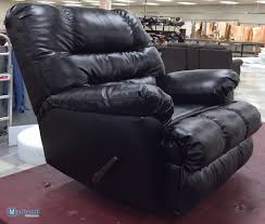 Rocker recliners rocker recliners are perfect for those looking to rock and recline, and with total body and lumbar support at all times. New Simmons Rocker Recliner Chair Usa Stock 133413 Home Furniture Wholesale Import Merkandi Com Merkandi B2b
