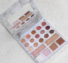 bh cosmetics carli bybel deluxe palette
