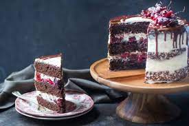 Black Currant Vs Black Forest Cake gambar png