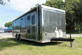 8 5x28 enclosed toy hauler with living