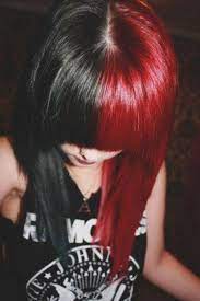 Next, we have cute hair idea. Beautiful 35 Unique Half And Half Hair Color Ideas For Cute Women Https Www Tukuoke Com 35 Unique Half And Hal Hair Styles Half And Half Hair Black Red Hair