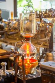 Vacuum Coffee Maker Brews Coffee