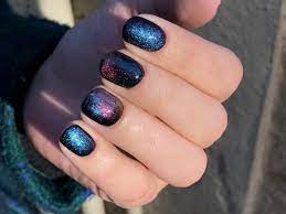 magnetic galaxy nails are going viral