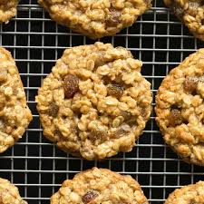 healthy oatmeal raisin cookies 4