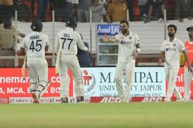 You can watch live sports from all over the world on internet tv channels. India Vs England 3rd Test Day 2 Live Score Streaming Pink Ball Test Ashwin Axar Star Ind Beats Eng By 10 Wickets To Take 2 1 Lead Sportstar Sportstar