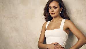 Olivia Cooke teases a 'complex' Alicent ...