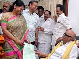 He became the 1st deputy chief minister of tamil nadu from 2009 to 2011.stalin is the third son of famous tamil. Karunanidhi Family Tree Dmk Chief Leaves Behind Lineage Of Young Politicians But Stalin Kanimozhi Likely To Be Heirs Politics News Firstpost