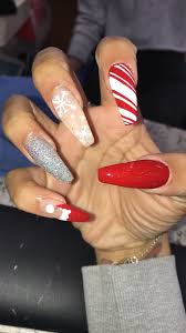 Embrace some christmas glamour by getting festive at your fingertips! Christmas Nails Happyshappy 760967668272649386 Winter Nails Acrylic Christmas Nails Chistmas Nails