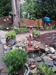 Old Hand Pump Fountain Garden Water