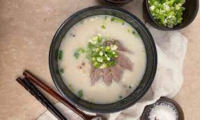 korean beef bone soup seolleongtang