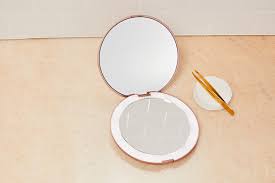 the 11 best lighted makeup mirrors 2023