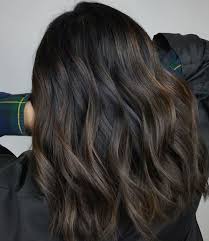 Deeper red hues blended with black hair are the perfect way to introduce dimension to your hair, while add some life to your dark hair with warm chestnut highlights. 35 Sexy Black Hair With Highlights You Need To Try In 2020