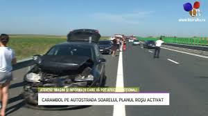 Cel puțin 20 de mașini sunt implicate în accidentul în lanț de pe autostrada soarelui. Szqx7eimkz14zm