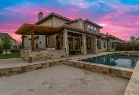 The first type of covered patio roof is the attached lean. Dallas Patio Design Design Ideas For Your Covered Patio
