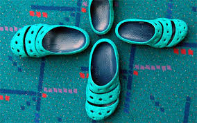 portland airport carpet sandals