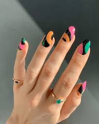 Jul 25, 2018 · acrylic nails are a quick way to get the long nails you've always wanted, but they're a commitment. Diy Guide To Polygel Nails At Home Drk Beauty
