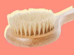 Heres What Dry Brushing Your Skin Actually Does And Doesnt
