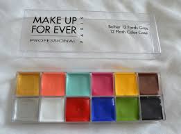 make up for ever 12 flash color case