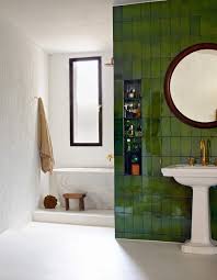 Green Bathroom Designs For A Retro Look