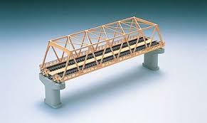 cream n scale model railroad bridge