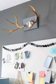 12 Antler Crafts To Diy And Decorate