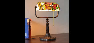 Vintage Elegant Table Lamp