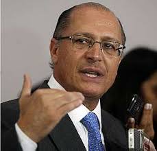 O governador de São Paulo, Geraldo Alckmin (PSDB), assegurou nesta quarta-feira que o governo do Estado não dará recursos para a construção do futuro ... - GeraldoAlckmin_AyrtonVicnola_AE_03012011_292