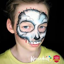 easy halloween skull face paint step