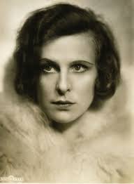 Image size: 973 х 1323. Upload date: 2010-06-30. Number of votes: 3. Only high quality pics and photos of Leni Riefenstahl - 16c8l8x