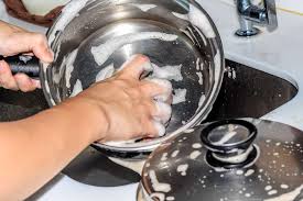 how to clean stainless steel pans