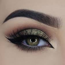 10 amazing makeup looks featuring green