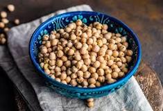 Who should not eat chickpeas?