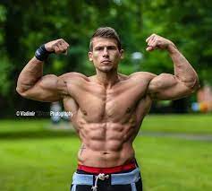 do calisthenics build muscle a simple