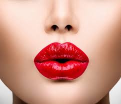 how to create the perfect pout with