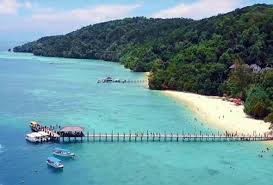 Setiap pulau mempunyai ciri dan kecantikannya sendiri, anda boleh mengklik nama pulau untuk mengetahui lebih lanjut mengenai mereka. 5 Pulau Indah Di Sabah Yang Anda Kena Pergi Bila Bercuti Di Sana Blog Travel Hellocuti