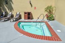 Best western hollywood plaza inn is an excellent choice for travelers visiting los angeles, offering a quiet environment alongside many helpful amenities designed to enhance your stay. Hotel Best Western Hollywood Plaza Inn Hollywood Los Angeles Ca Hotelopia