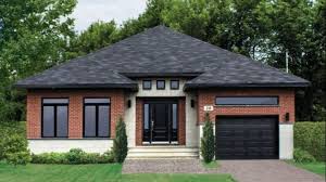 Buy A Plan Of A House With A Hip Roof