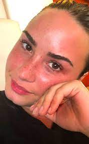 demi lovato makeup free selfies