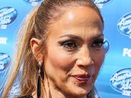 While we know her body has remained toned to perfection through the years, her latest post is proving that even behind the makeup, her glowing skin hasn't aged either. Jennifer Lopez No Makeup Photo Confirms The Rumors The Heat Peak Hp