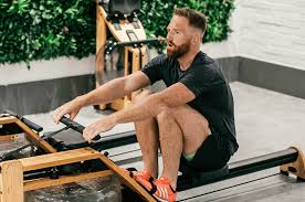 benefits of using a water rowing machine