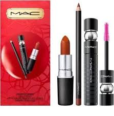 mac wrapped in red 3 pc holiday set lip