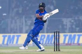 India vs Sri Lanka Live Score 3rd ODI: Virat Kohli nearing century