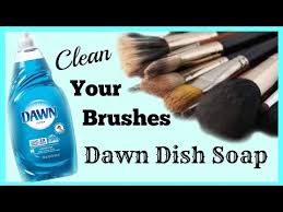 with dawn diy makeup brush cleaner