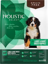 I love it for the quality of ingredients this formulation boasts, which is not only ideal for the growth and muscle maintenance of your little fella. Grain Free Large Giant Breed Puppy Holistic Select