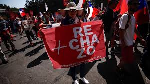 Aumenta el rechazo a la nueva Constitución de Chile, según los sondeos