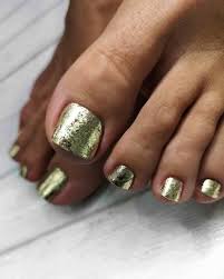 Puedes optar por diseños sencillos como esta decoracion de uñas para pies con puntos. Https Xn Decorandouas Jhb Net Unas Decoradas Disenos Moda