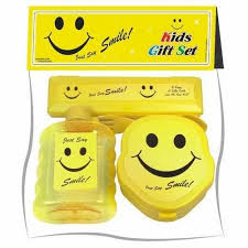 yellow plastic smiley gift set