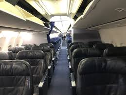 737 business cl section picture of