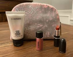 mac cosmetics holiday 4 pcs gift set