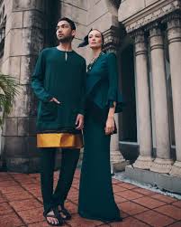 Fc022 stock clearance rm100.00 (size 38 only) other size ~ 38, 40 & 42 only. Wikipedia Syawal 2017 24 Baju Raya Paling Menarik Pilihan Editor Fesyen Intend Malaysia Gempak